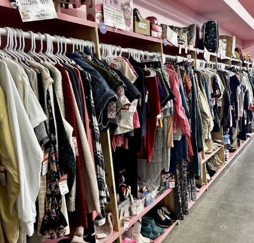 Indy Clover Shopping